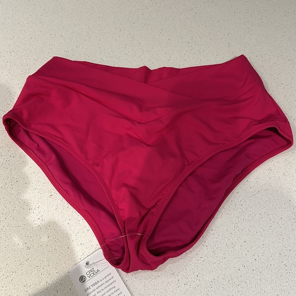 Bikini Bottom - V Cross Waist - Picture 6 of 6